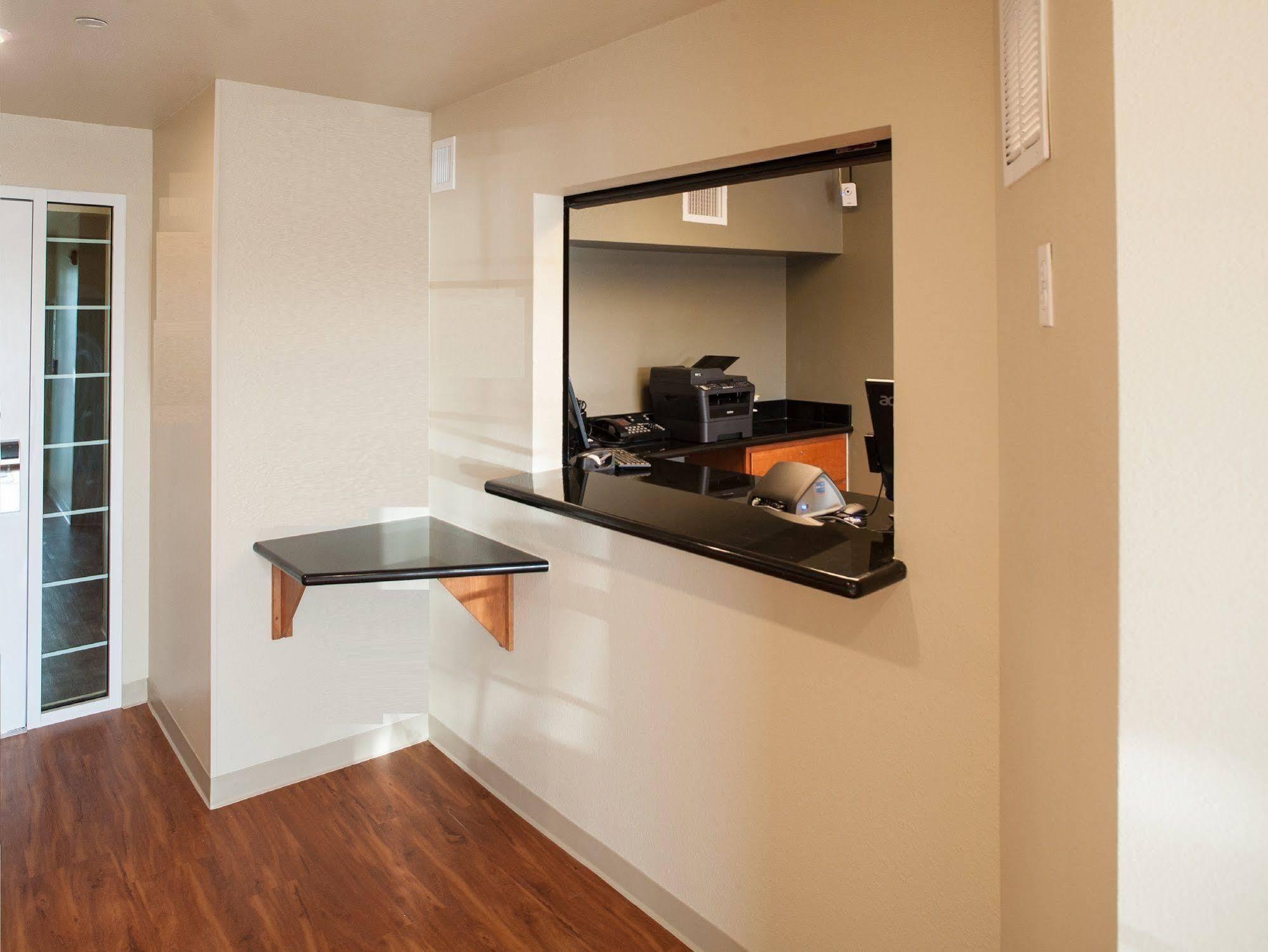 Woodspring Suites Waco Near University ภายนอก รูปภาพ
